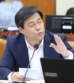 자유한국당 김선동 의원