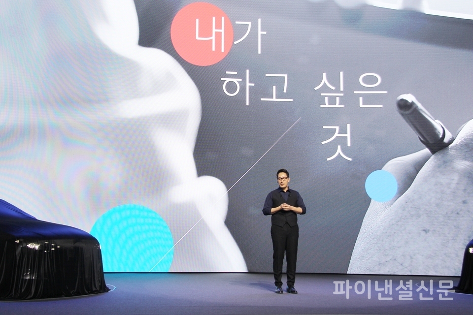김풍 웹툰작가가 더 뉴 그랜저 미디어 출시행사에서 성공에 대한 자신의 소신을 이야기하고 있다. (사진=황병우 기자)