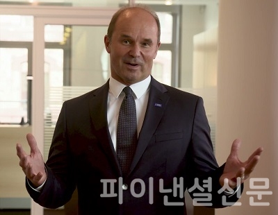 마틴 브루더뮐러 바스프 회장/사진=SOVAC 사무국