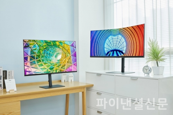 삼성 고해상도 모니터 제품 모습 (왼쪽 S80A, 오른쪽 S65UA) (사진=삼성전자)