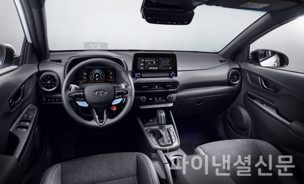 현대 고성능 소형 SUV '코나 N' 실내 (사진=현대차)