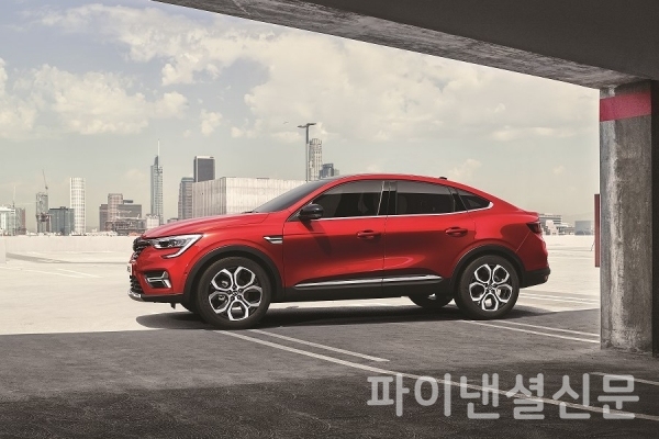 2022년형 르노삼성 XM3 소닉레드 컬러 (사진=르노삼성차)