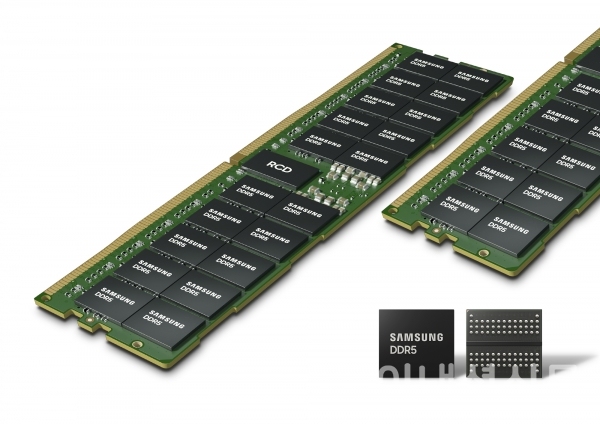 DDR5 D램은 지난 7월 인텔 차세대 CPU와 칩셋 출시 계획 발표로 상당한 주목을 받고 있다. 사진은 삼성전자 최선단 14나노 DDR5 D램 (사진=삼성전자)