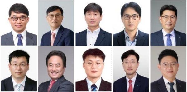 (사진 맨 왼쪽부터 시계방향 순으로) 김영일 경영기획그룹장, 김용석 여신그룹장, 김창근 기관영업그룹장, 김한욱 HR지원그룹장, 김현수 영남영업그룹대표, 양동원 호남영업그룹대표, 오정택 ESG그룹장, 이선용 리테일그룹장, 이성진 충청영업그룹대표, 정중호 하나금융경연구소장 (사진=하나은행)