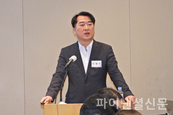 이형인 오브젠 대표이사가 6일 기자간담회에서 코스닥 상장 후 계획에 대해 발표하고 있다. (사진=황병우 기자)