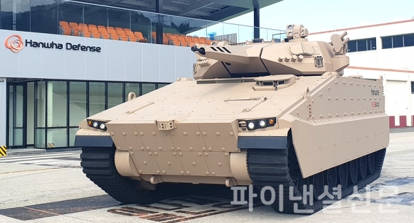 K9 호주 수출 성공으로 한화가 개발하고 있는 '레드백'의 호주 수출 전망에도 청신호가 들어왔다. (사진=한화디펜스)