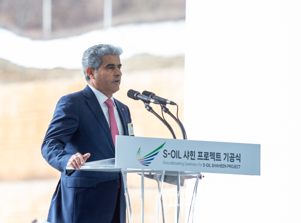9일 울산시 울주군 울산공장에서 열린 S-OIL 샤힌 프로젝트 기공식에서, 후세인 알 카타니 S-OIL CEO가 인사말을 하고 있다. (사진=S-OIL)