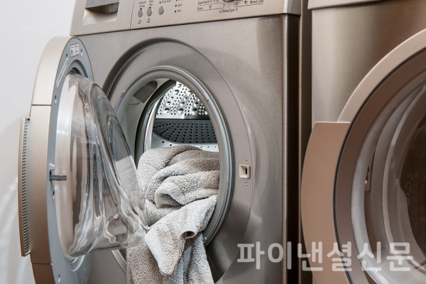 세탁이 끝난 옷은 바로 말려야 세균과 변색, 악취를 예방할 수 있다. (사진=픽사베이)
