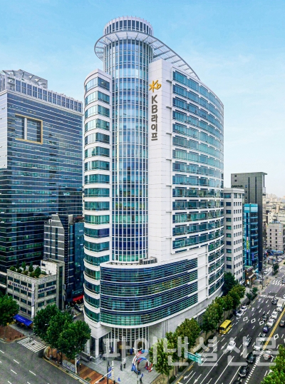KB라이프타워 전경 (사진=KB라이프생명)