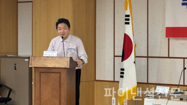 황순주 KDI 연구위원이 21일 여의도 국회의원회관 3세미나실에서 열린 한국부동산경매학회 하계 학술발표대회에서 우리나라 부동산 PF의 문제점과 개선방안을 주제로 발표를 하고 있다. (사진=임영빈 기자)