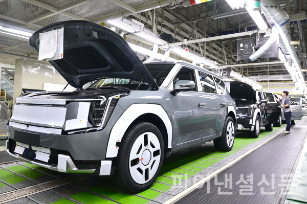 기아 오토랜드 광명 1공장 EV9_생산라인 모습 (사진=기아)