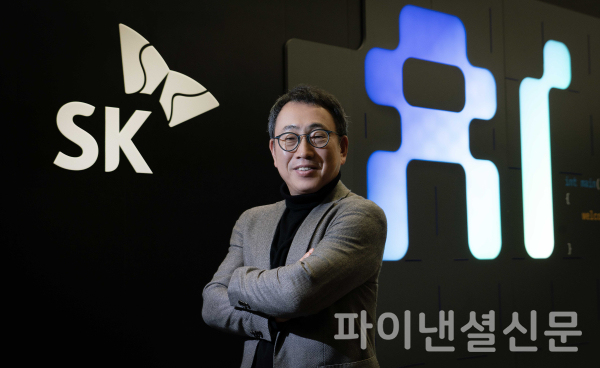 SKT 유영상 사장이 CES 2024에서 AI피라미드 전략을 기반으로 글로벌 파트너십 확대를 위한 활발한 행보를 보였다. (사진=SKT)