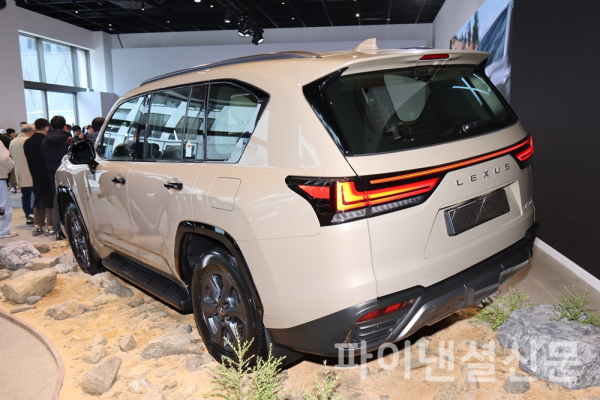 렉서스 플래그십 하이브리드 SUV '디 올 뉴 LX 700h' (사진=황병우 기자)
