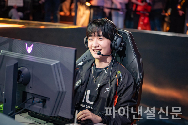 LCK 정글러 최초 500승을 달성한 한화생명e스포츠 ‘피넛’ 한왕호 (사진=LCK)