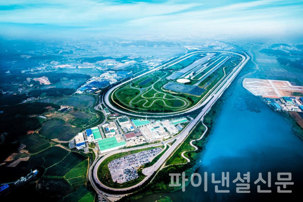 현대자동차∙기아∙현대모비스 등 3사가 신기술·신사업, 전동화·친환경, 기존 사업 경쟁력 강화 등을 위해 오는 2025년까지 4년 동안 국내에 63조원을 투자한다. 대규모 투자를 국내에 집중함으로써 '그룹 미래 사업 허브'로서 한국의 역할과 리더십을 강화하기 위해서다. 사진은 현대차그룹의 글로벌 연구개발(R&D) 콘트롤타워인 남양연구소 전경 (사진=현대차그룹)