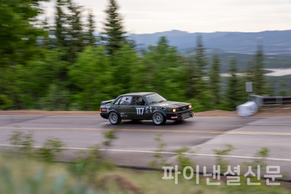아웨이다 레이싱 팀(Aweida Racing Team) 소속 트레버 아웨이다(Trevor Aweida) 선수의 아우디 4000 차량 (사진=금호타이어)
