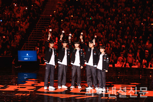 2025 LCK 3R 2주 차에서 한화생명e스포츠를 만나는 T1 (사진=LCK)