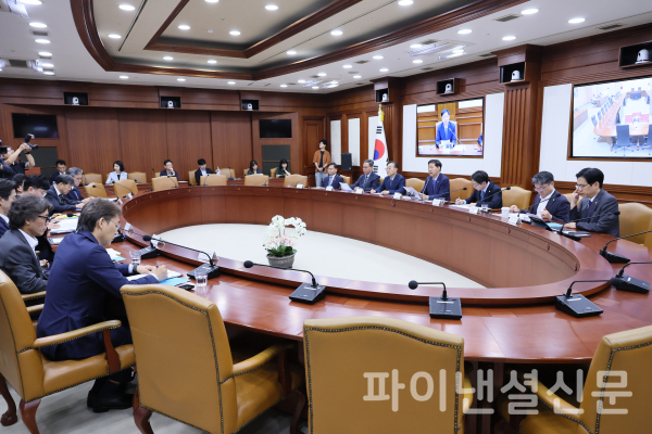 구윤철 부총리 겸 기획재정부 장관이 14일 서울 종로구 정부서울청사에서 열린 경제관계장관회의에서 발언하고 있다. /사진=연합뉴스