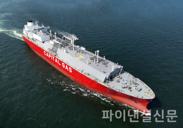 HD현대중공업이 건조해 지난 2024년 인도한 LNG운반선의 시운전 모습. HD현대는 향후 스타링크를 활용해 인도를 앞둔 선박의 원격 시운전을 확대할 계획이다. (사진=HD현대)