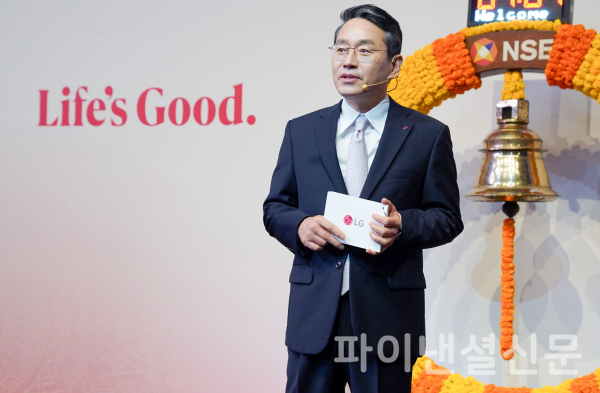 인도 뭄바이 국립증권거래소에서 14일(현지시간) 열린 LG전자 인도법인 상장식에 참석한 LG전자 조주완 CEO. (사진=LG전자)