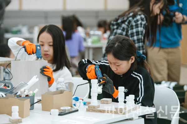 퍼시스그룹 임직원 자녀 대상 '패밀리 워크숍' 모습 (사진=퍼시스그룹)