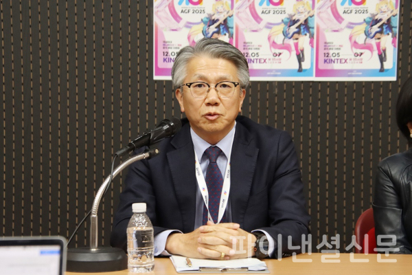 지난 5일 AGF 2025 개막 기자간담회에서 김기남 대원미디어 상무가 기자들의 질의에 답변하고 있다. (사진=황병우 기자)