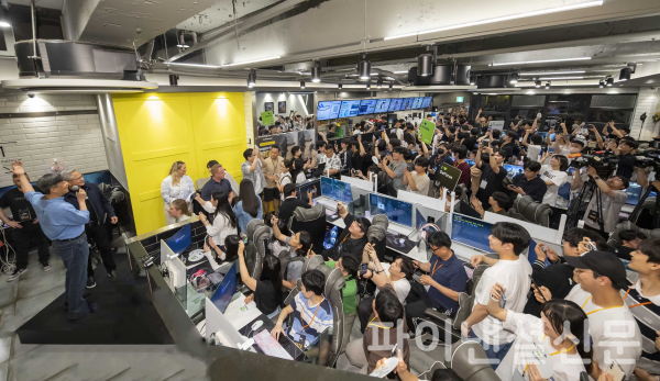 지난 7일 장병규 크래프톤 의장과 젠슨 황 엔비디아 CEO가 참석한 PUBG 팬 행사장 모습 (사진=크래프톤)